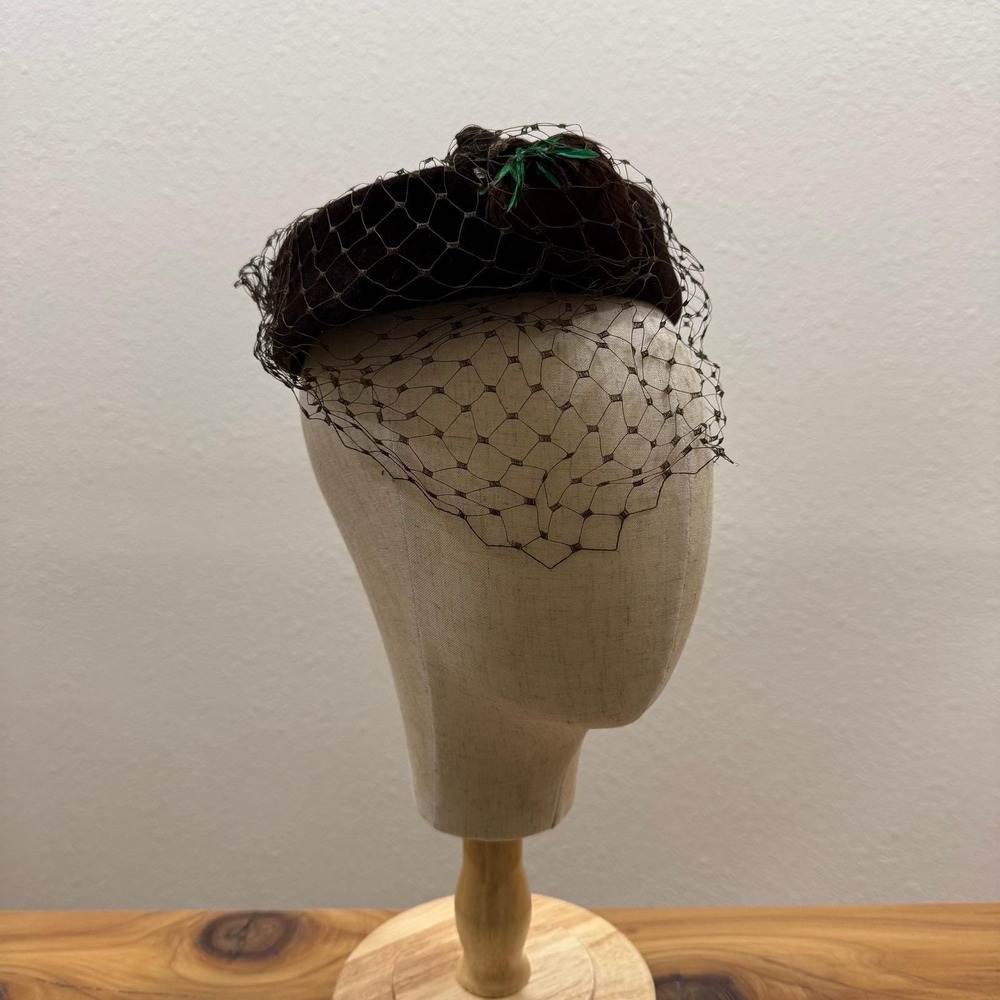 Vintage 50s Evelyn Varon Old Hollywood Glamor Birdcage Veil‎ Pillbox Beret Hat